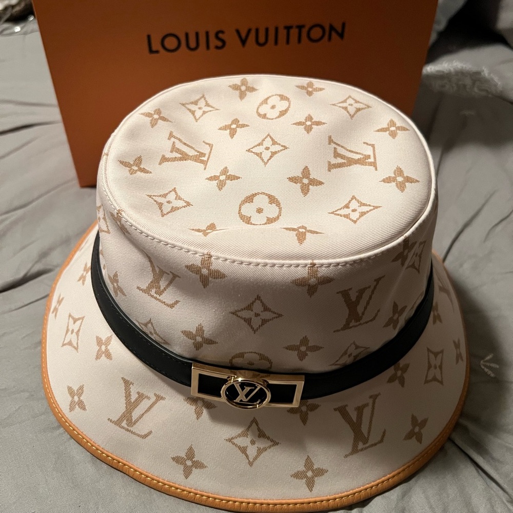 Louis Vuitton Monogram Dauphine Bucket Hat